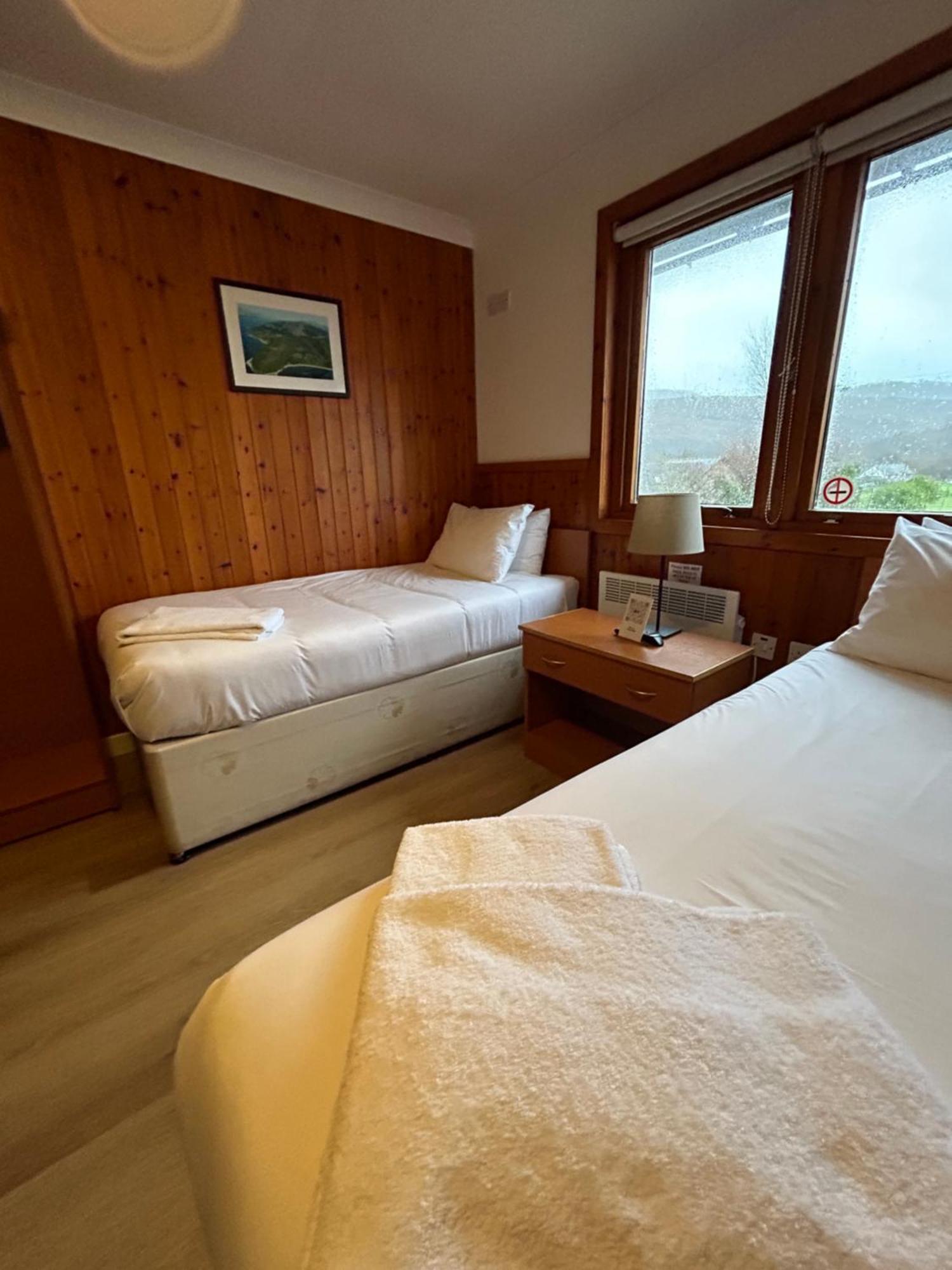 Roam West Hotel Fort William Exterior foto